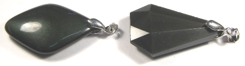 Foto-Edelsteine: zwei Obsidian-Anhänger