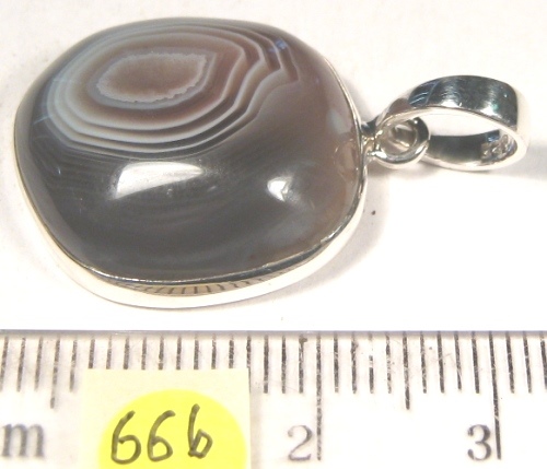 Foto Edelsteine: Anhänger in Sterlingsilber aus Botswana-Achat