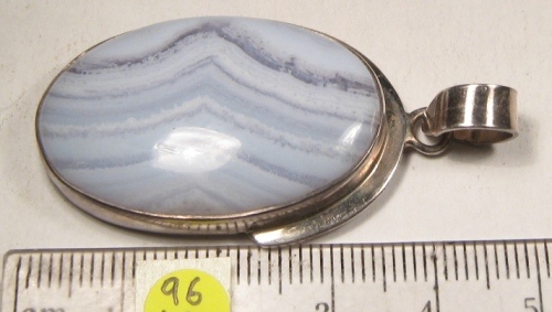 Foto Edelstein-Anh�nger in Sterlingsilber: ovaler Cabochon Chalcedon