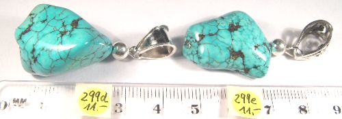 Foto Edelstein-Anh�nger mit Sterlingsilber-H�nger: zwei Magnesit-Nuggets (t�rkis gef�rbt)