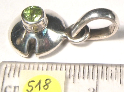Foto Edelstein-Anh�nger in Sterlingsilber: facettierter Peridot