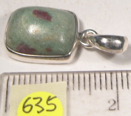 Foto Edelstein-Anhänger in Sterlingsilber: Rubin in Fuchsit