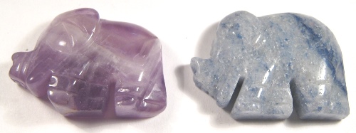 Foto Edelsteine: zwei Elefanten-Lederbandteile (Amethyst und Blauquarz)