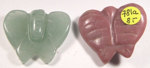 Foto Edelsteine: zwei Schmetterlings-Lederbandteile (Aventurin und Rhodonit)