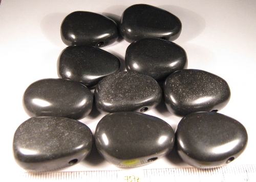 Foto Lederbandteile aus Edelsteinen: Pyritschiefer-Trommelsteine