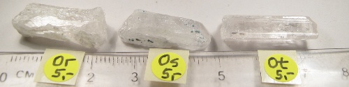 Foto Mineralien: mittlere Danburit-Kristallteile