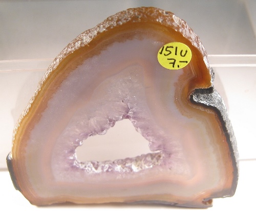 Foto Mineralien: naturfarbene Achatscheibe mit Druse