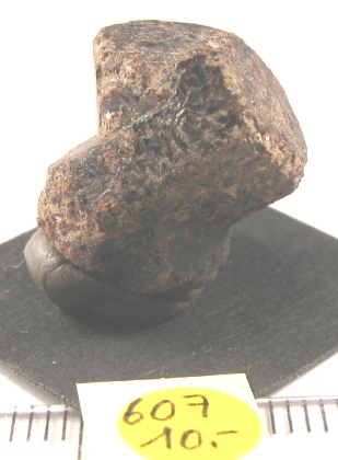 Foto Mineralien: Staurolith-Rohstein aus Brasilien