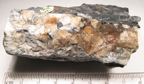 Foto Mineralien: Wavellit-Rohstein