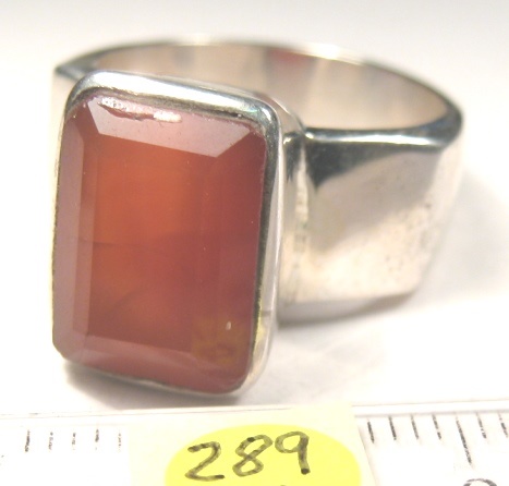 Foto Edelstein-Ringe in Sterlingsilber: achteckiger Karneol