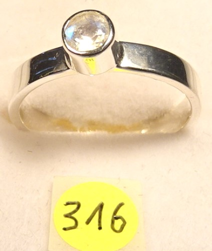 Foto Edelstein-Ringe in Sterlingsilber: 4 mm facettierter weißer Labradorit