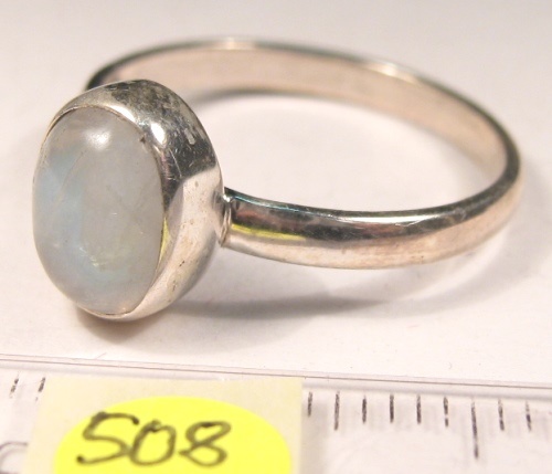 Foto Edelstein-Ringe in Sterlingsilber: ovaler Regenbogenmondstein-Cabochon