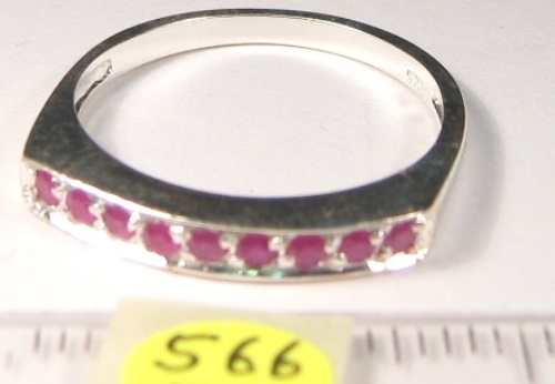 Foto Edelstein-Ringe in Sterlingsilber: Rubin