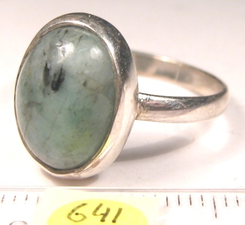 Foto Edelstein-Ringe in Sterlingsilber: Smaragd-Cabochon