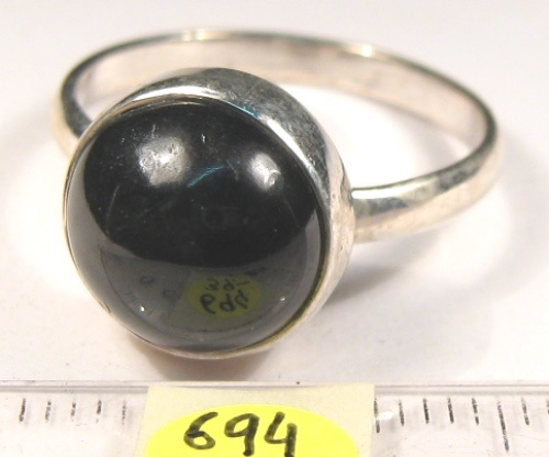Foto Edelstein-Ringe in Sterlingsilber: runder Cabochon Sterndiopsid