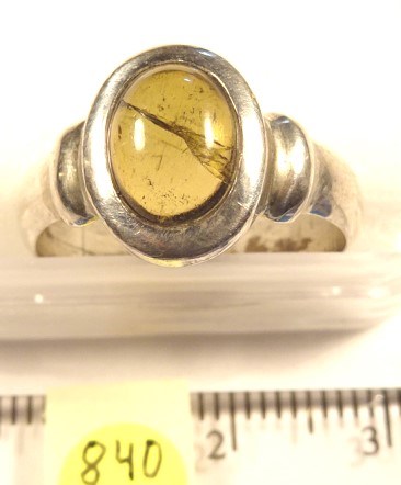 Foto Edelstein-Ringe in Sterlingsilber: gelber Turmalin-Cabochon
